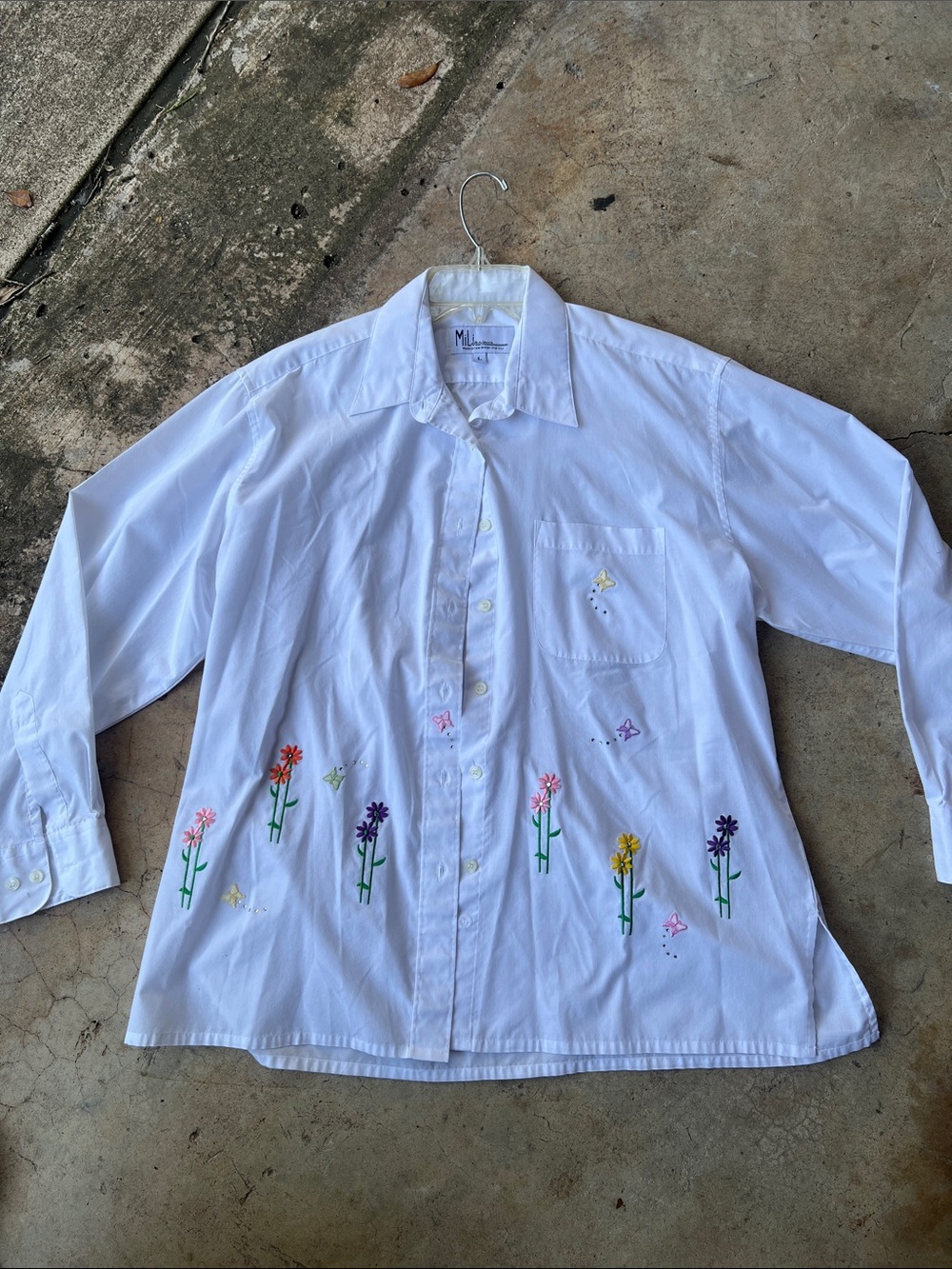 White Button-Up Shirt with Colorful Embroidered Flowers